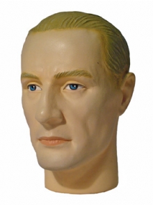 Голова Nico Hahn