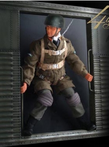 4th Anniversary figure: Max fallschirmjager 