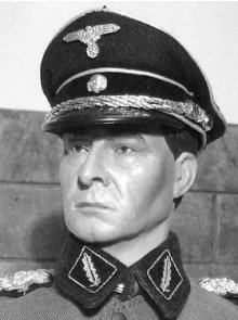 Голова Maks Otto von Stirlitz